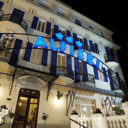 Hotel Alfieri Alassio Kültér fotó
