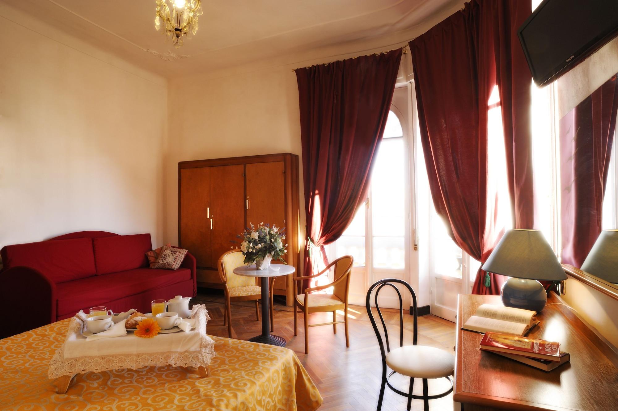 Hotel Alfieri Alassio Kültér fotó