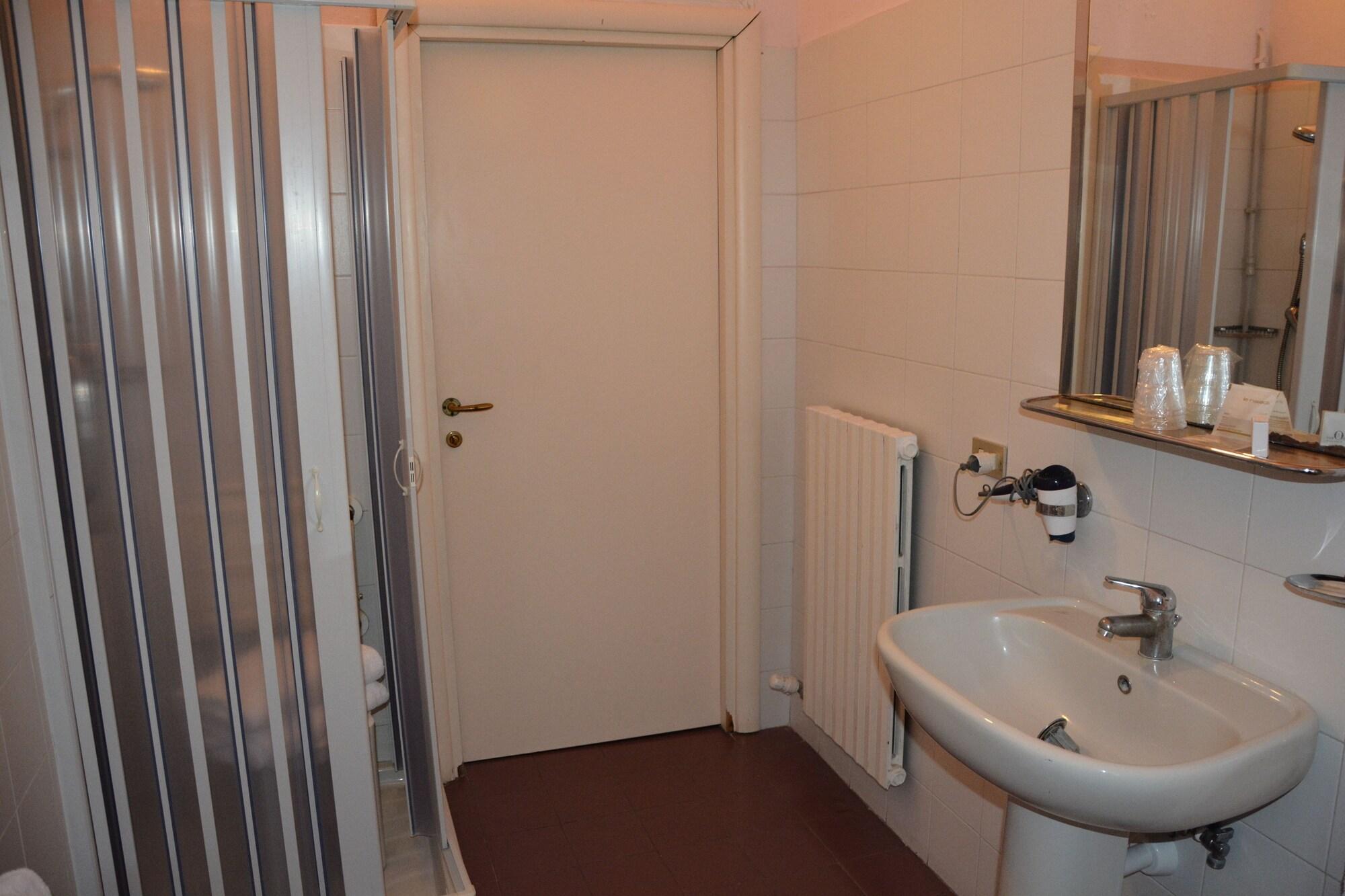 Hotel Alfieri Alassio Kültér fotó